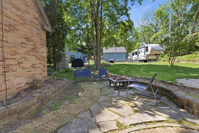716 S 6th AVENUE, West Bend, WI 53095
