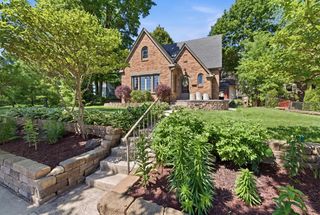 716 S 6th AVENUE, West Bend, WI 53095