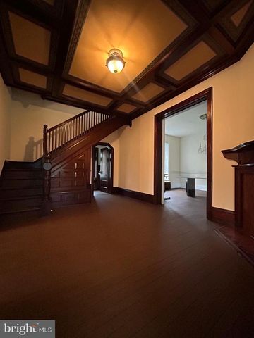 7303 MOUNTAIN AVE, Elkins Park, PA 19027