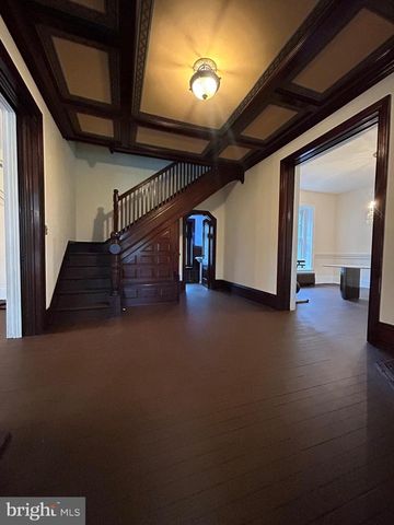 7303 MOUNTAIN AVE, Elkins Park, PA 19027