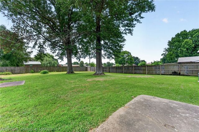 119 Teen Drive, Arkoma, OK 74901