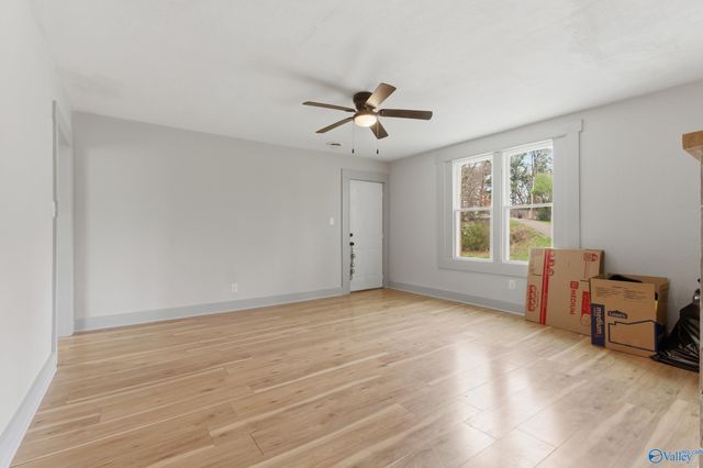 528 N Royal Avenue, Florence, AL 35630