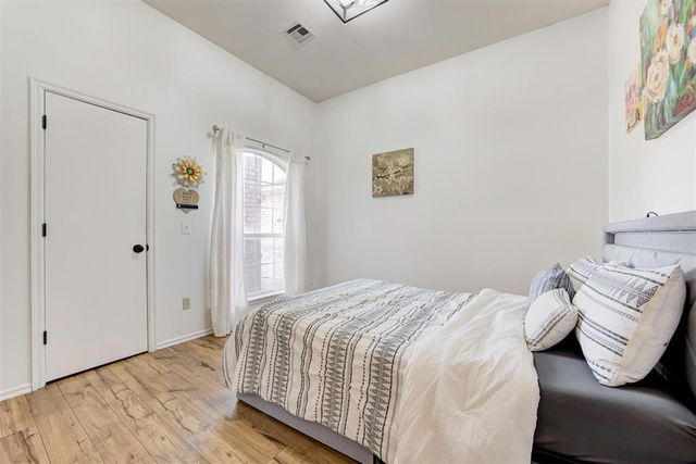 2000 Sagewood Drive, Edmond, OK 73013