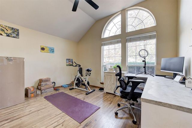 2000 Sagewood Drive, Edmond, OK 73013