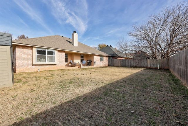 2000 Sagewood Drive, Edmond, OK 73013