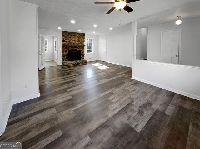 512 Hidden Hills Court, Marietta, GA 30066