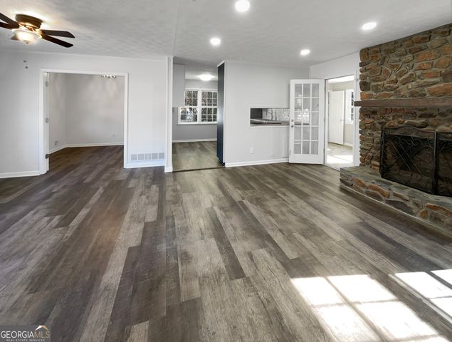 512 Hidden Hills Court, Marietta, GA 30066