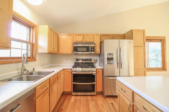 107 Mallard COURT, Sullivan, WI 53178