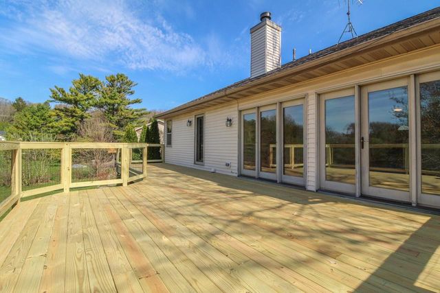 107 Mallard COURT, Sullivan, WI 53178