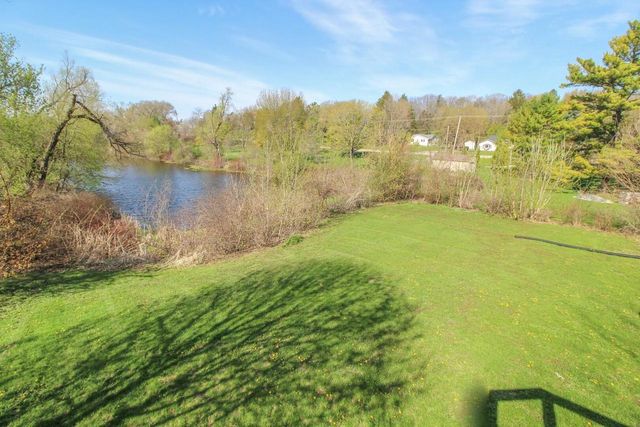 107 Mallard COURT, Sullivan, WI 53178