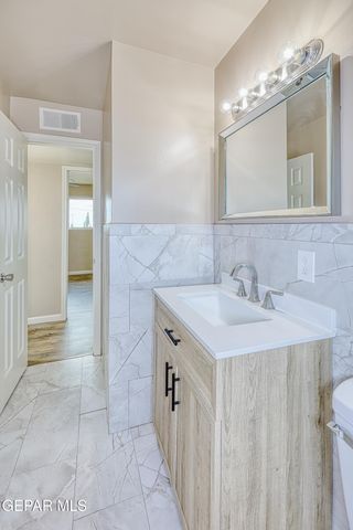 7212 RATON Drive, El Paso, TX 79915