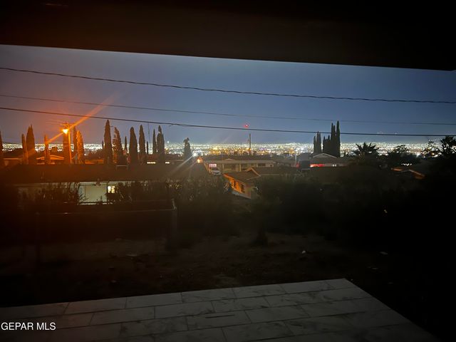 7212 RATON Drive, El Paso, TX 79915