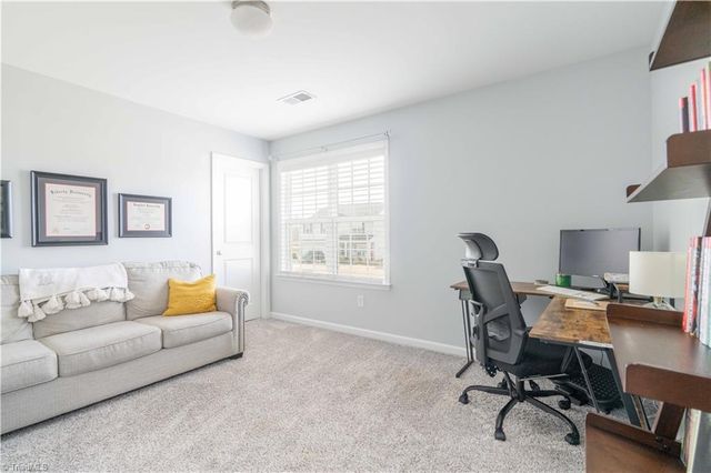 401 Altavista Drive, Clemmons, NC 27012