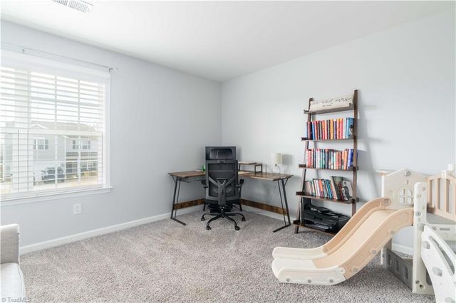 401 Altavista Drive, Clemmons, NC 27012