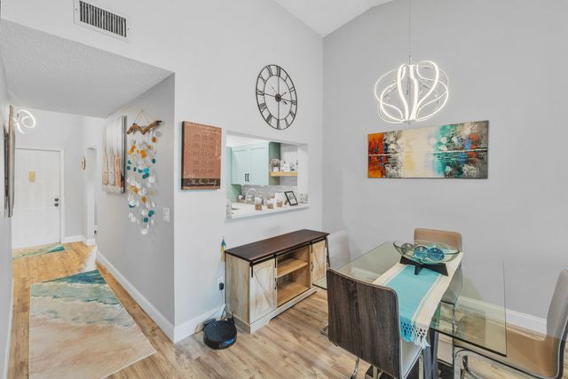 7854 Willow Spring Drive 1626, Lake Worth, FL 33467
