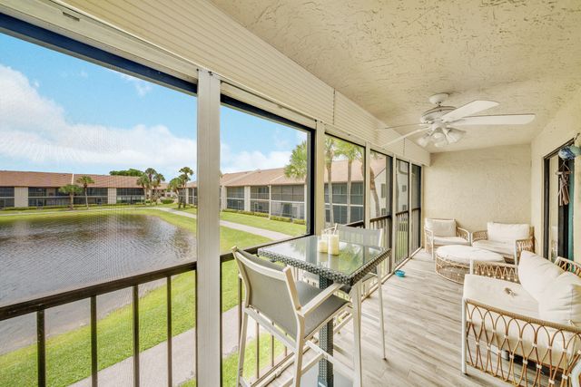 7854 Willow Spring Drive 1626, Lake Worth, FL 33467