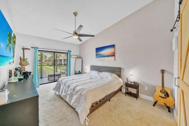 7854 Willow Spring Drive 1626, Lake Worth, FL 33467