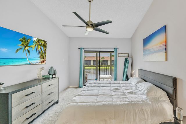 7854 Willow Spring Drive 1626, Lake Worth, FL 33467