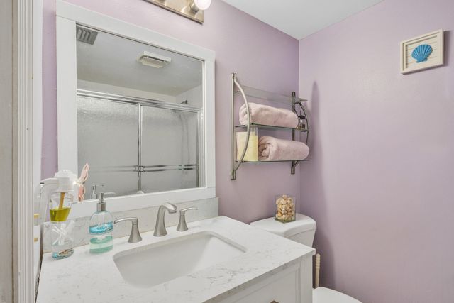 7854 Willow Spring Drive 1626, Lake Worth, FL 33467