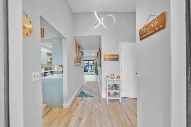 7854 Willow Spring Drive 1626, Lake Worth, FL 33467
