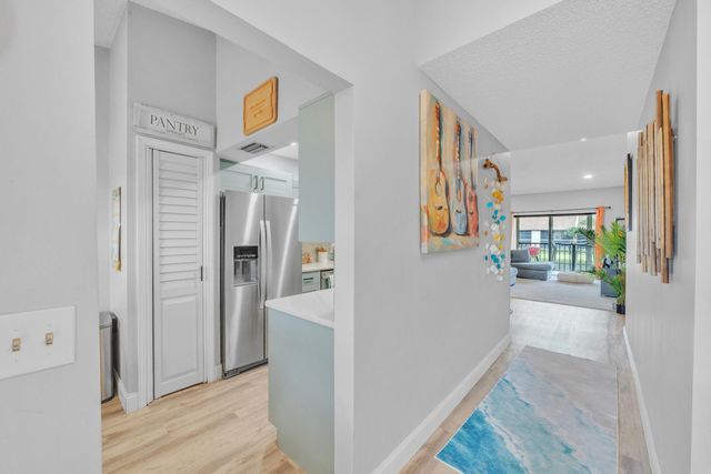 7854 Willow Spring Drive 1626, Lake Worth, FL 33467