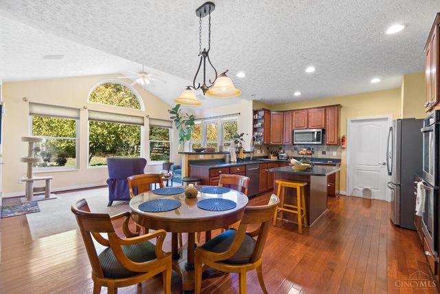 4289 Fox Ridge Drive, Batavia Twp, OH 45103