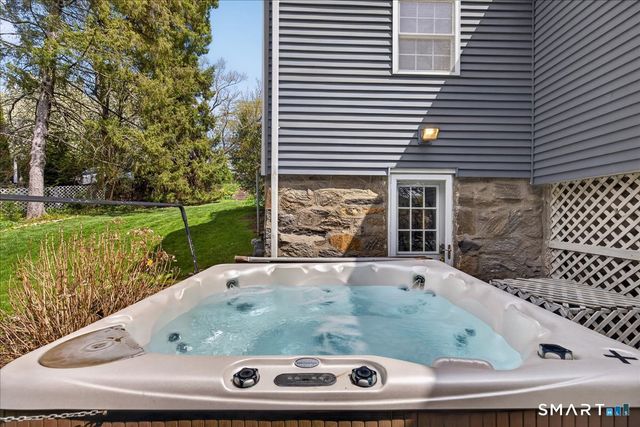 203 Burroughs Road, Fairfield, CT 06824