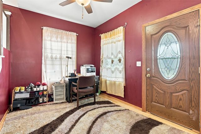 408 6th Avenue SW, Cedar Rapids, IA 52404