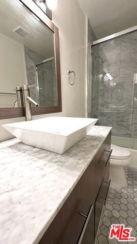 2807 6th Street 3, Santa Monica, CA 90405