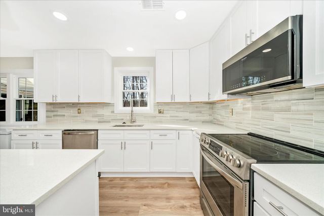 3105 GLISSADE CT, Clinton, MD 20735