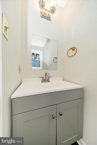 3105 GLISSADE CT, Clinton, MD 20735