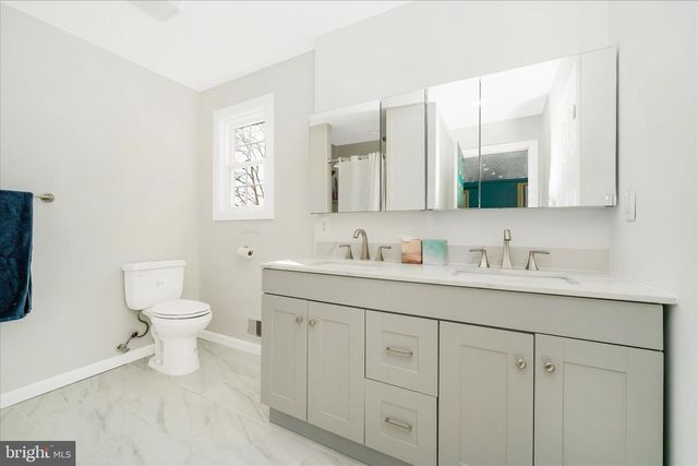 3105 GLISSADE CT, Clinton, MD 20735