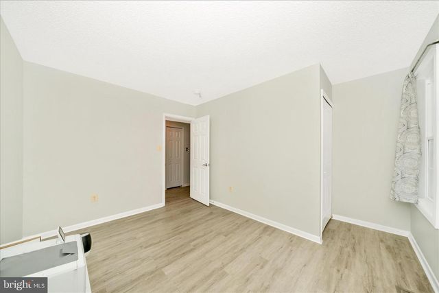 3105 GLISSADE CT, Clinton, MD 20735