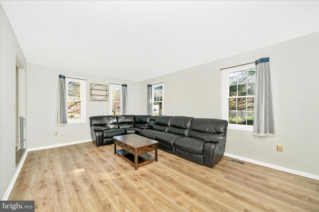 3105 GLISSADE CT, Clinton, MD 20735