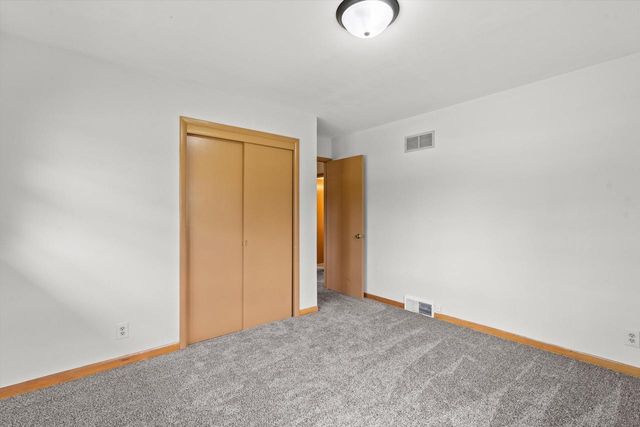 5427 Spring LANE, Milwaukee, WI 53223