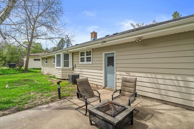 5427 Spring LANE, Milwaukee, WI 53223