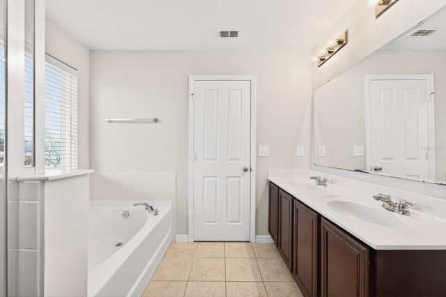 1709 CALM WATERS COURT, Tavares, FL 32778