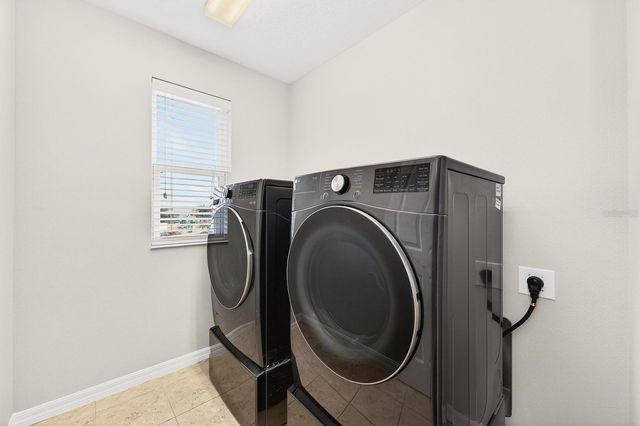 1709 CALM WATERS COURT, Tavares, FL 32778