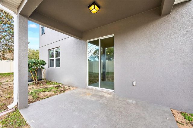 1709 CALM WATERS COURT, Tavares, FL 32778