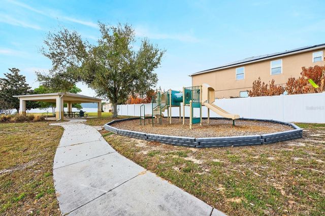 1709 CALM WATERS COURT, Tavares, FL 32778