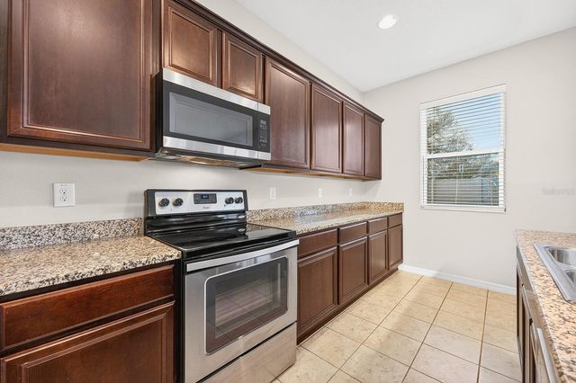 1709 CALM WATERS COURT, Tavares, FL 32778