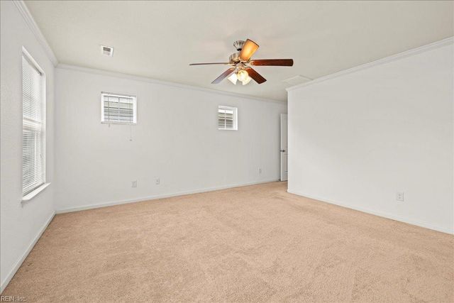 1604 Gold Finch CT, Chesapeake, VA 23325