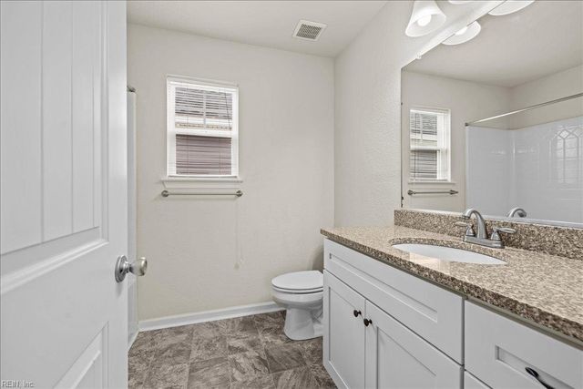 1604 Gold Finch CT, Chesapeake, VA 23325