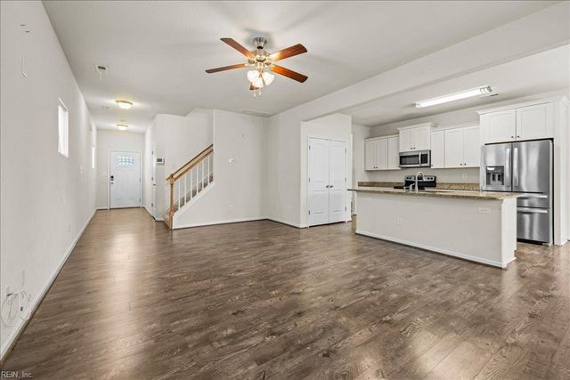 1604 Gold Finch CT, Chesapeake, VA 23325