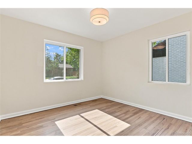 1261 S Jackson St, Denver, CO 80210