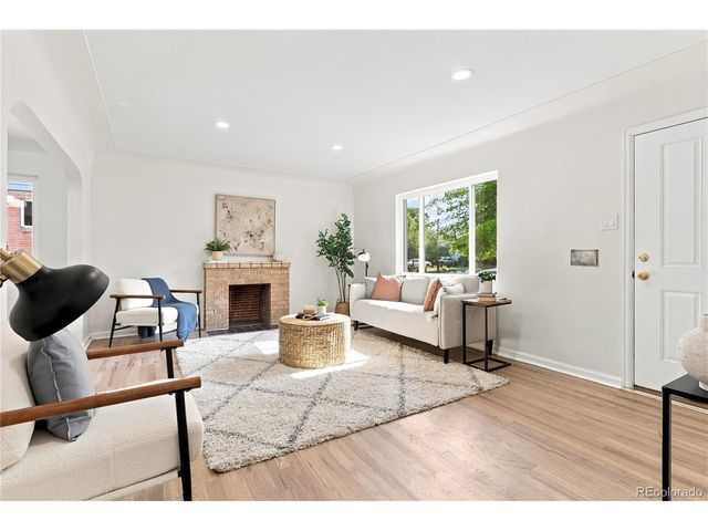1261 S Jackson St, Denver, CO 80210