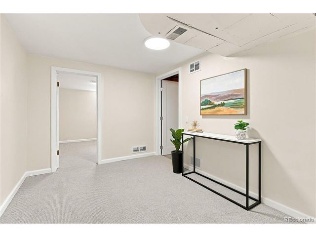 1261 S Jackson St, Denver, CO 80210