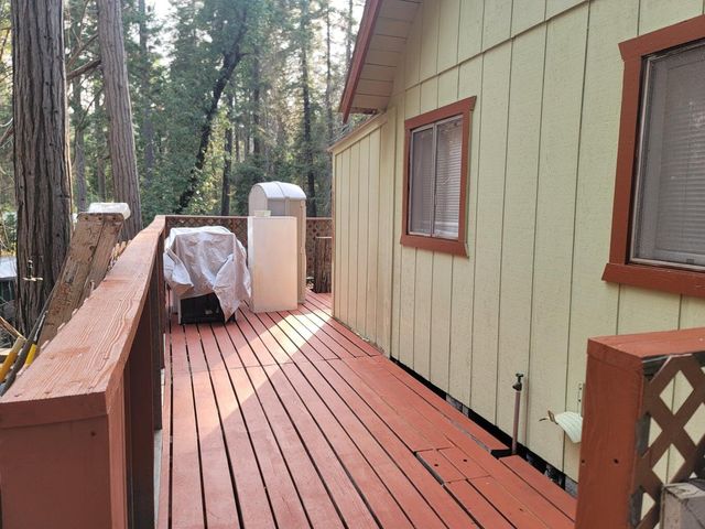 57918 Redwood Trail, Badger, CA 93603