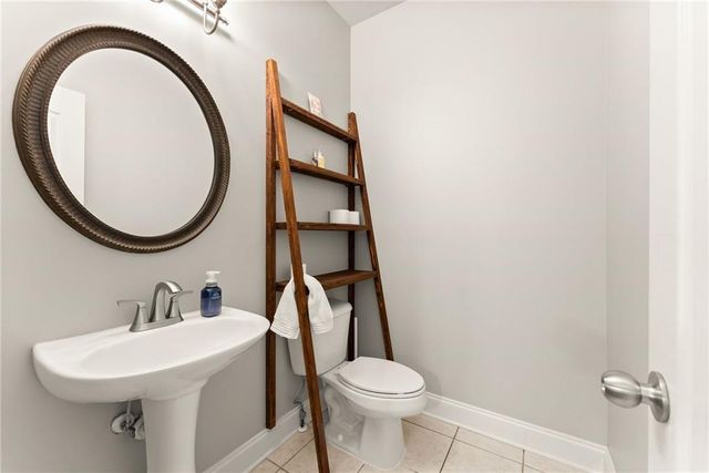 725 Larry Lane, Winder, GA 30680