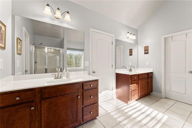 725 Larry Lane, Winder, GA 30680